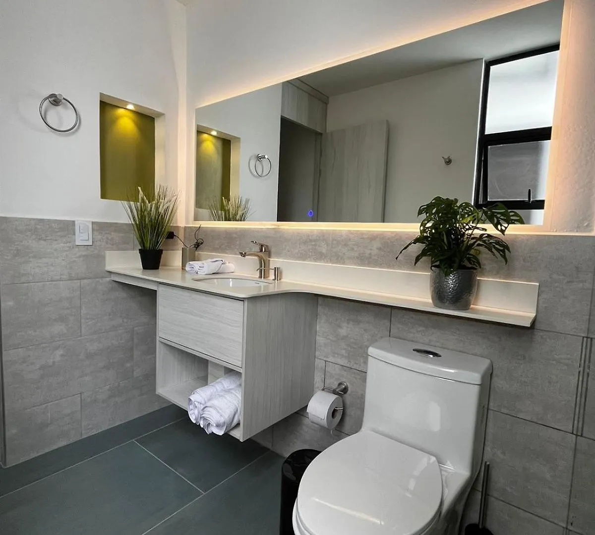Florentina Living 301 Medellin Apartment